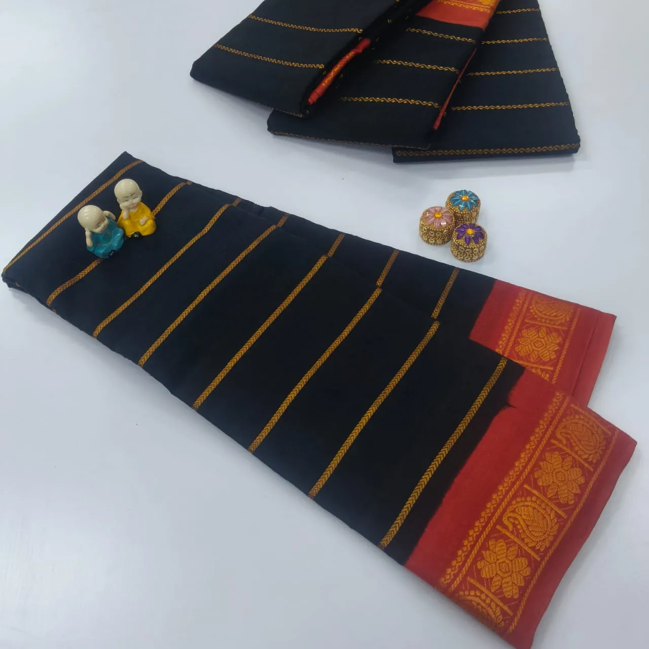 Velthari Temple Paisley Cotton Saree